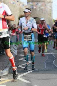 NOT. GURNING. GODDAMMIT.